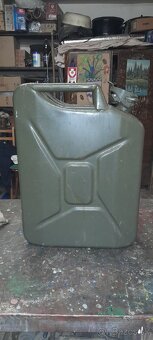 Plechová bandaska kanister. - 3