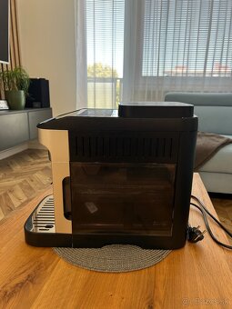 Kávovar Delonghi - 3