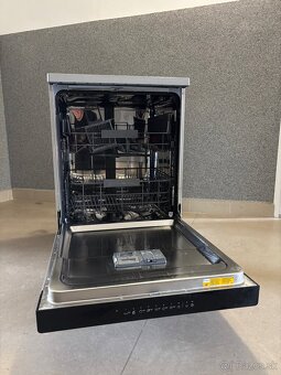 Umývačka riadu Whirlpool WFC 3C26 PF X - 3