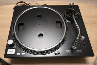 Gramofón Reloop RP2000M - 3