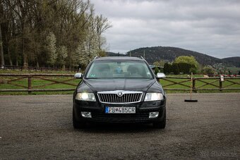Škoda Octavia Combi 2.0 TDI Ambiente MAX - 3