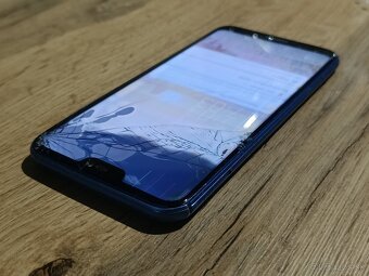 Huawei P20 Lite Midnight Blue na náhradné diely/opravu - 3