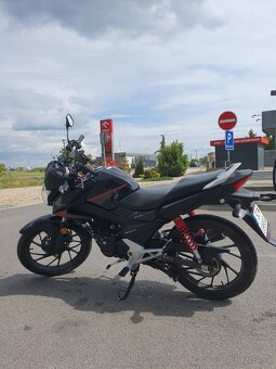 Honda cb125f - 3
