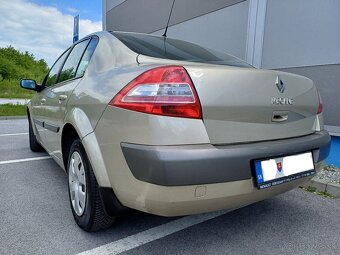 Renault Megane II sedan 1,6 benzín - rok 2008 - Klimatizácia - 3