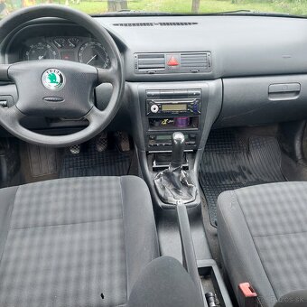 Skoda octavia 1.6 75kw combi - 3
