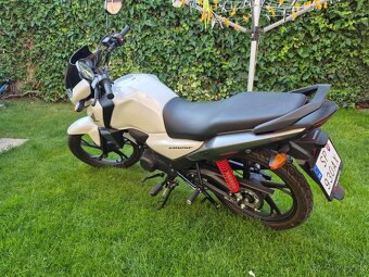 Honda CBF125M - 3