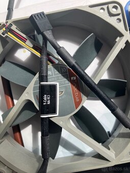 set Noctua ventilátorov + antivibračné podložky - 3