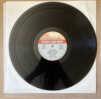 Elton John - Ice On Fire - 3