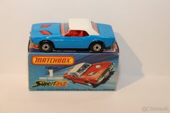 Matchbox SF Dodge challenger - 3