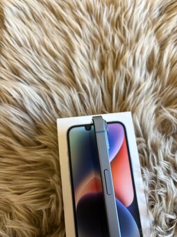 Predám iPhone 14 128GB Blue – veľmi pekný stav - 3