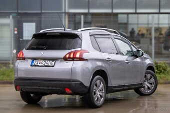 Peugeot 2008 1.2 PureTech 110 S&S Style - 3