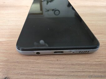 Samsung Galaxy A70 - 3