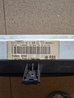 pristrojovy štít-budíky na VW Touareg - 3