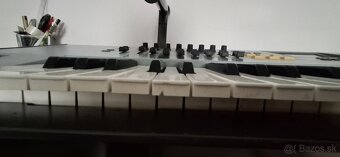 Yamaha Motif XS7 - 3