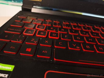 Predám herný notebook Acer Nitro 5 AN515-55-53FT - 3