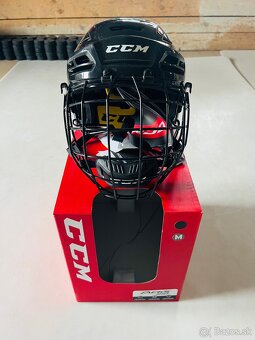 Predám prilbu CCM Tacks 210 Combo SR nová - 3