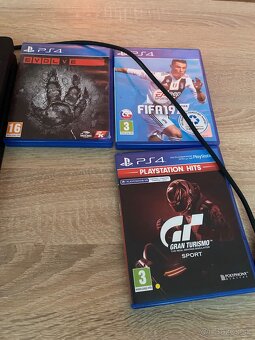 Ps4 slim - 3