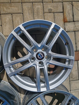 VOLVO, FORD 5x108 - 3