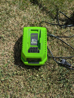 Aku kosačka Greenworks 40V + batéria 4.0Ah + rýchlonabíjačka - 3