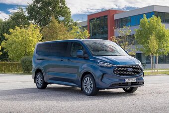 Prenájom FORD TOURNEO CUSTOM - 3