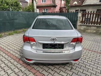 Toyota Avensis 1.8 109kW 2014 63967km 1.majitel - 3