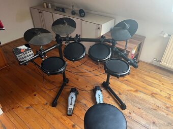 Elektronické bicie Alesis Turbo black - 3