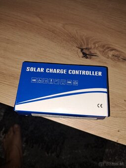 Solarny regulator 100a - 3