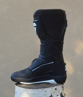 SHOT čierne čižmy 44 - 3