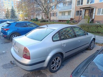 Volkswagen Passat - 3