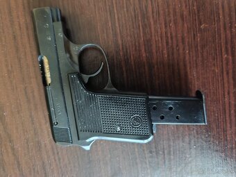 Predám pištoľ - 3