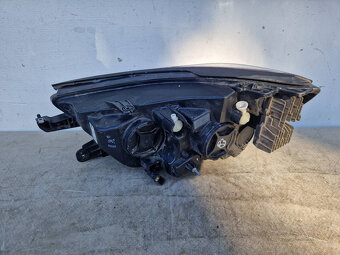 Opel Mokka X 16- prave predné svetlo led - 3