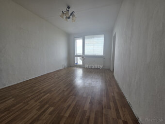 Ponúkam na predaj 1 izbový byt, Jáltska, Dargovských hrdinov - 3