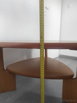 Konferenčný stolík - 3