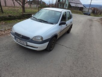 Predam Opel.Corsu 1.5 turbo diesel.r.v 2000, central.servo, - 3