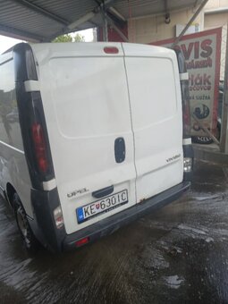 Opel vivaro - 3