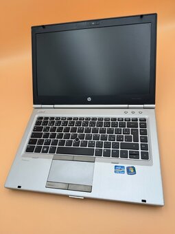Notebook HP EliteBook 8460p i5 / 4GB RAM / 320GB HDD / WIN 7 - 3