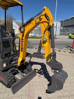 HUAYEE HY12 Kubota - 3