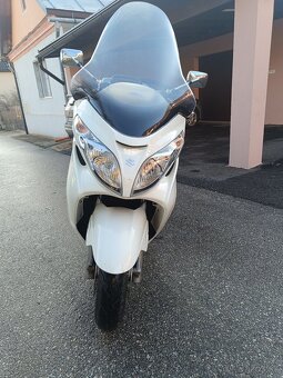 Predám vymením Suzuki burgman 400 2006 - 3