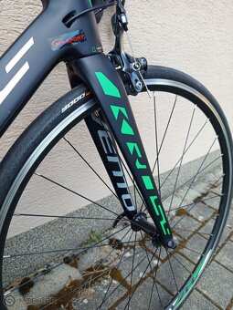 Predám cestný karbónový bicykel Kross Vento 6.0 veľkosť M - 3