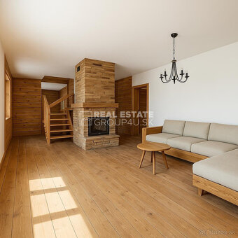 PRIESTOROVO ZAUJÍMAVÝ RD S POZEMKOM 991 M2 - MNÍCHOVA LEHOTA - 3