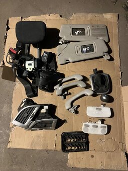 Vsetko komplet za 100e Renault Megane 3 - 3
