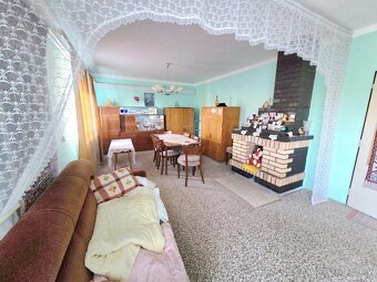 PREDAJ poschodový dom v obci Pastovce s pekným pozemkom - 3