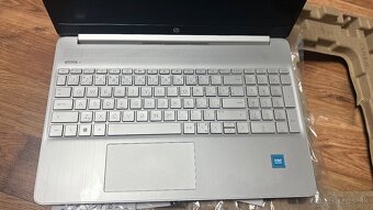 HP Laptop 15S-fq3310nc - 3