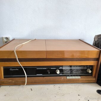 Predám starožitny rádiogramofon - 3