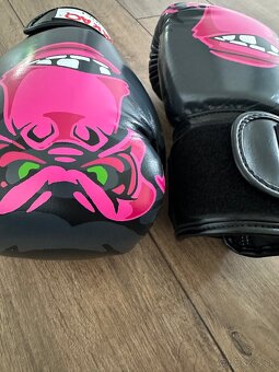 Boxerske rukavice Yokkao - nepoužívané - 3
