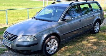 VW Passat HighLine 1,9TDi-96Kw Automat - 3