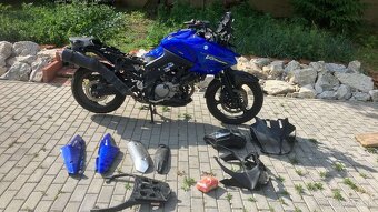 Suzuki dl 650 vstrom - 3