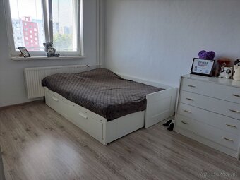 Na prenájom 3-izbový, zariadený byt na sídlisku Juh - 3