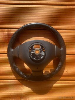 Predám koženy volant na Peugeot 206 - 3