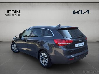 KIA CEED SW 1,6 GDi PLATINUM - 3
